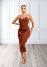 Load image into Gallery viewer, Angelic Midi  Dress
