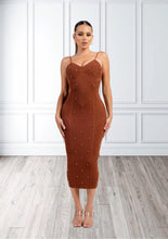 Load image into Gallery viewer, Angelic Midi  Dress