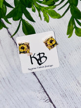 Load image into Gallery viewer, Yoa Sunflower earrings