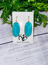 Load image into Gallery viewer, Yolis earrings