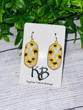 Load image into Gallery viewer, Dominic sunflower earrings