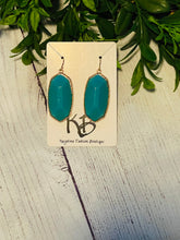 Load image into Gallery viewer, Yolis earrings