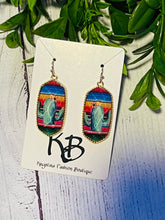 Load image into Gallery viewer, Larissa earrings