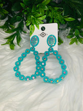 Load image into Gallery viewer, Coti earrings